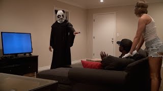 SCARY PIZZA DELIVERY PRANK!