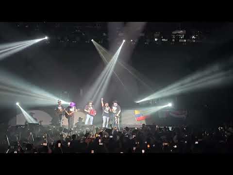 grupo frontera cierre del concierto en New York