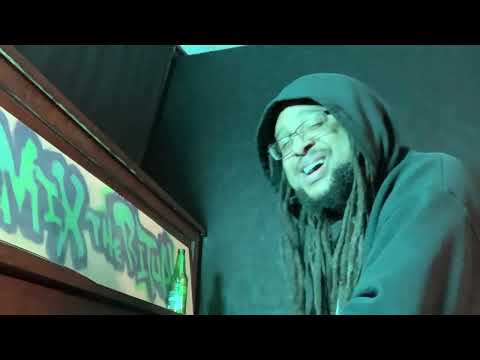 Oozeela - Snappy (prod. by KazMega)