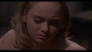 Эпизод фильма Вкус крови Дракулы 1969