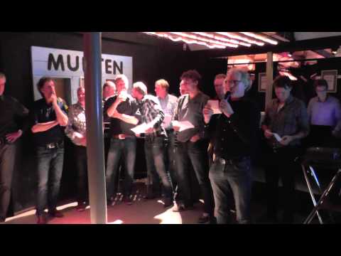 Opjestropdas 26 jan 2014 Peter 50 - (hij geeft 'm) altijd op je stropdas