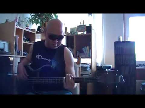 Marcus Miller plays Miles Davis RIP So What Basscover Bob Roha 1