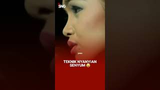 Download lagu Nampak senang je kan? tapi bila nyanyi tersangatlah susah #sitinurhaliza #sitithrowback mp3