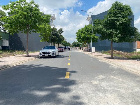 Cần tiền bán lô đất mặt tiền đường dự án Lê Phong Bình Chuẩn, sổ riêng, c/chủ