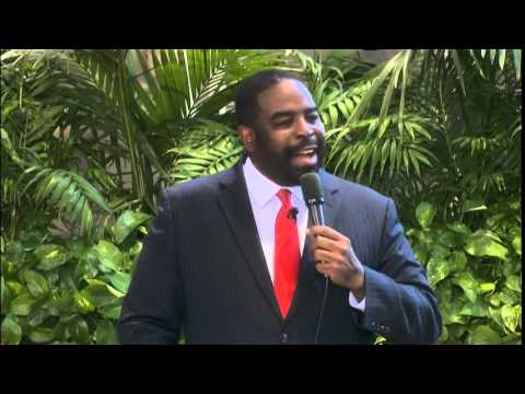 Hold on to your dreams and goals! Les Brown at Hour of Power!