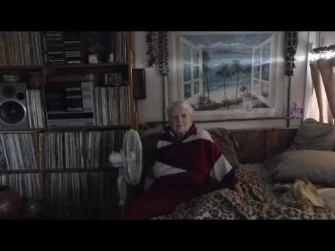 Kitty Banks singing 'You Are My Sunshine'