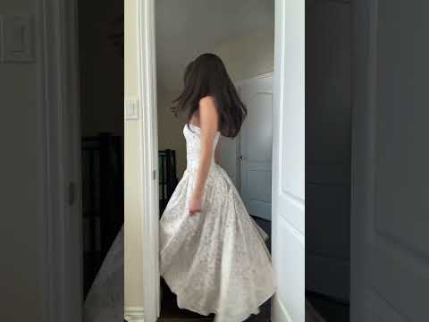 someone needs to host a ball asap #fashion #bridgerton #hyacinth #springdress #dress #fyp #viral