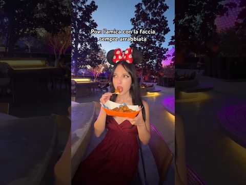 L’amica con la faccia sempre arrabbiata