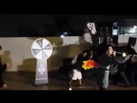 ZAKIA VS JL (ACTIVACION RED BULL)