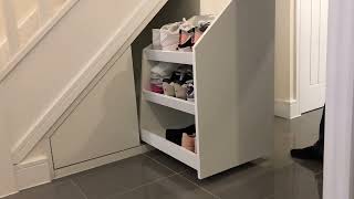 Album cover: Understands storage