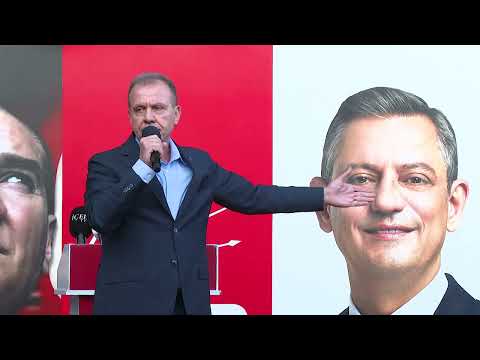 Vahap Seçer, CHP’nin seçilmiş genel başkanı Özgür Özel’dir, oyunlara gelmeyeceğiz.