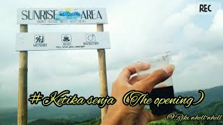 Download lagu Story wa 30detik Ketika senja (the opening) Superman is dead mp3