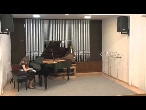 Lenka Martínková hraje na Koncertu mladých klavíristů