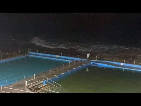 AAYAN RAYYAN is going live! Dee Why beach 🏖