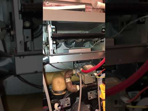 Using my Field piece manometer to check gas pressure on furnace