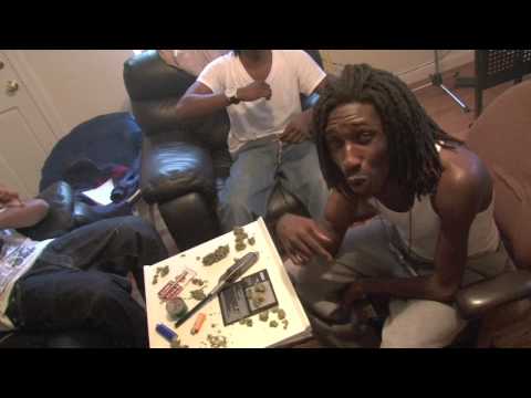 RELL FT. TEZ BANGA - 4:20 [PRODUCED BY KRACKA TRAXXX]