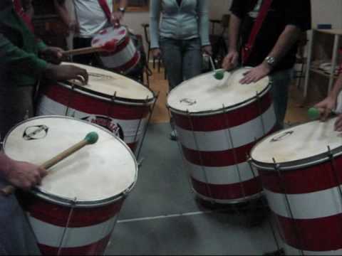 Bateria da Cásper - Surdos