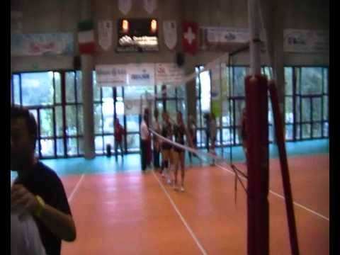 CARCARE FINALE 1/2 POSTO TROFEO SEMPRE CON NOI S.MICHELE VOLLEY FIRENZE-TSV DUDINGEN (CH) 2-1