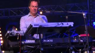 Cock Robin - Just Around The Corner (live scène Funkytown - Baby Plage - Genève 02/08/12)