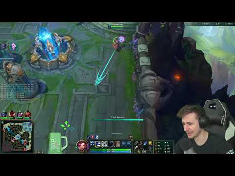 LA BOT PUGNO PANZA - League of Legends ITA #1851