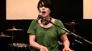 Terami Hirsch - A Broke Machine (KGRL FPA Live Session)