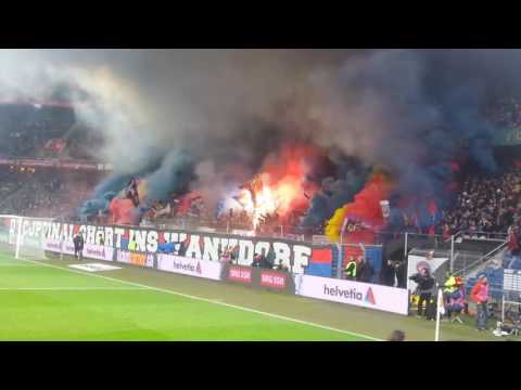 FC BASEL - FC ZÜRICH Choreo Cup 1/4 Final Pyrotechnik