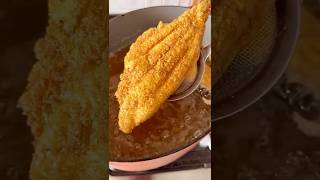 Southern fried catfish at Grandbaby-Cakes.com #catfish #friedfish #fishfry #grandbabycakes