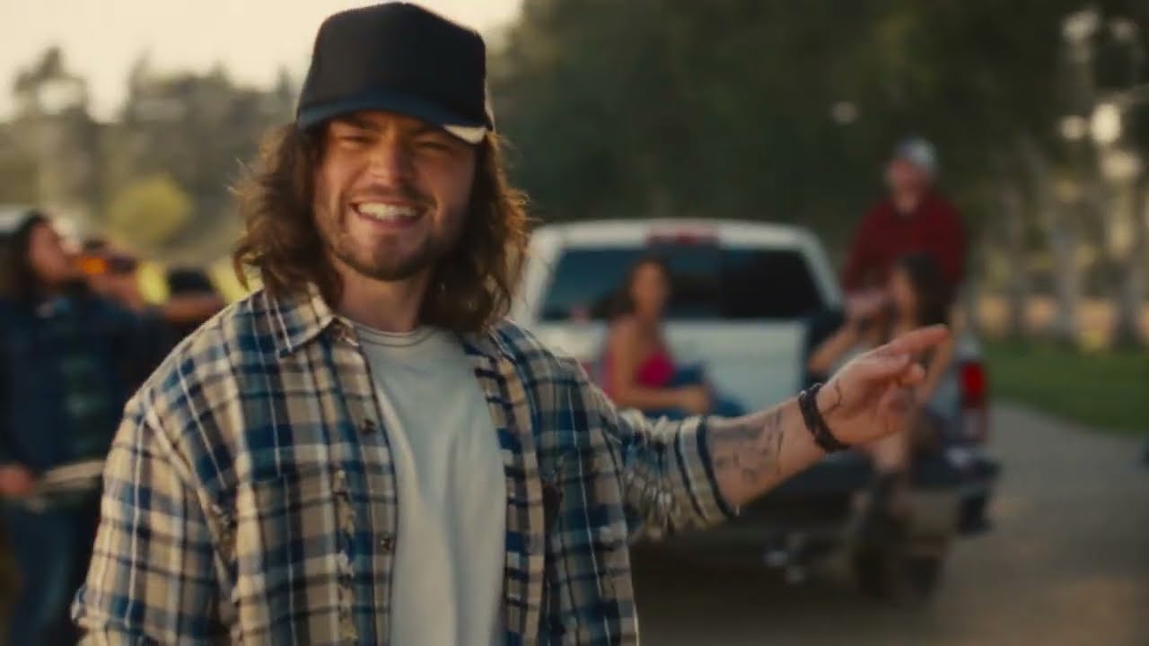 OI Glass - Better in a Glass feat. Chase McDaniel Thumbnail