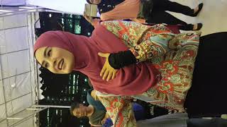 Wany Hasrita terlalu memuja