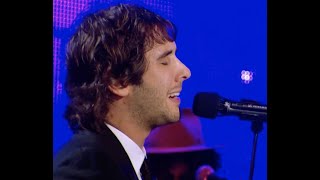 Josh Groban sings "Harvest Moon"
