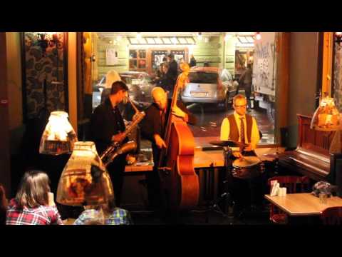 ПРОХОР БУРЛАК ТРИО