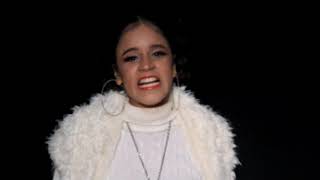 L L Lies Diana King  Dublagem Mara Kissinger