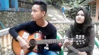 Download lagu Suara Merdu Biduan Cantik !!! mp3