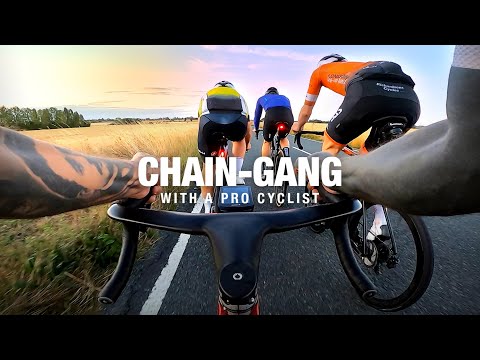 HIGH SPEED CHAIN GANG CYCLING WITH A PRO!
