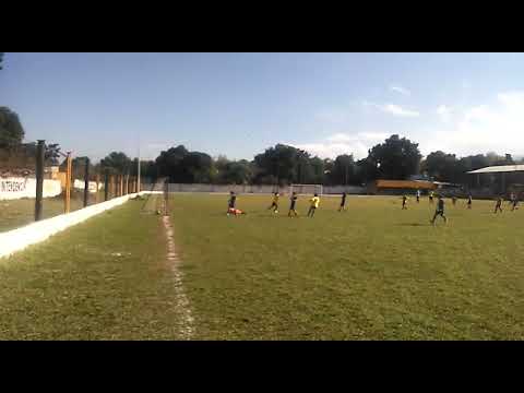 Gol de Haziel Maturano en el Clásico Talleres vs Villa Mitre en Cebollitas