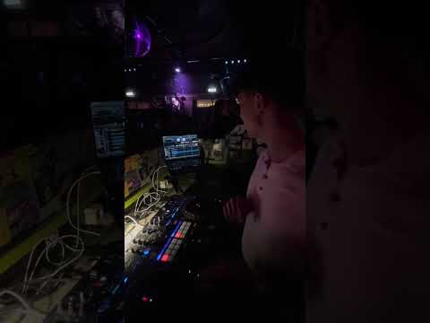 DJ Jona Elias - Video 3