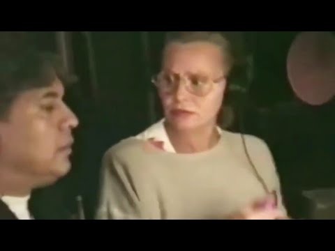 Juan Gabriel, dirigiendo a Rocío Durcal en grabación! 😳
