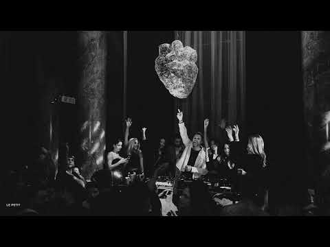 Andrew Dum live @ Le Petit