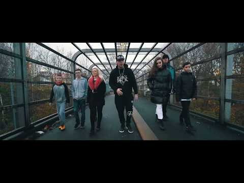 download lagu mp3 mp4 Blackjack Rapper Manchester, download lagu Blackjack Rapper Manchester gratis, unduh video klip Blackjack Rapper Manchester