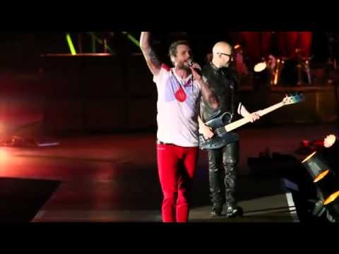 L'OMBELICO DEL MONDO + RAGAZZO FORTUNATO (live) - JOVANOTTI - IN QUESTA NOTTE FANTASTICA 2013