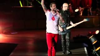 L&#39;OMBELICO DEL MONDO + RAGAZZO FORTUNATO (live) - JOVANOTTI - IN QUESTA NOTTE FANTASTICA 2013