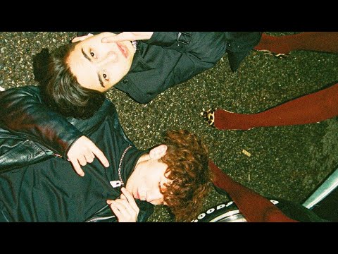 Qontrast, Rakhim - Rockstar в Tiles hop.