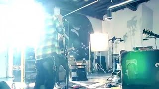 Saosin - On My Own (In Search Of Solid Ground DVD)