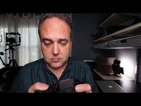 External Review Video b0deFjJkkGc for Fujifilm GFX 50R Medium Format Mirrorless Camera (2018)