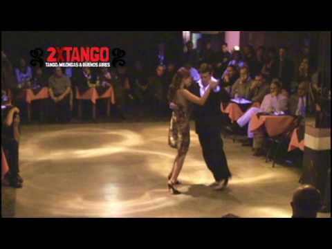  Diana de Valle  and  Juan Camerlingo  are  dancing  to  the  tango  "  Sinsabor  "