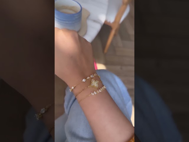 طقم أنيق مكون من 3 قطع اللون /ذهبي  . (SET1021)