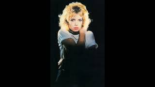 Kim Wilde - Tuning In Tuning On