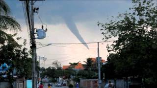 preview picture of video 'Tornado em Nova Iguaçu'