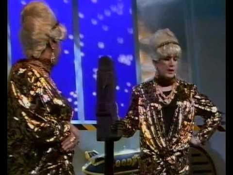 Fantasy Football League - Julie Goodyear Sketch - S03E06