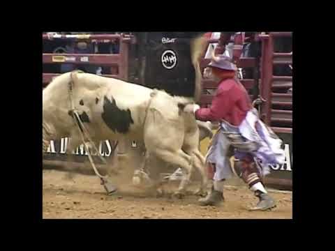 Panhandle Slim bucks K.J. Pletcher - 99 PBR Landover